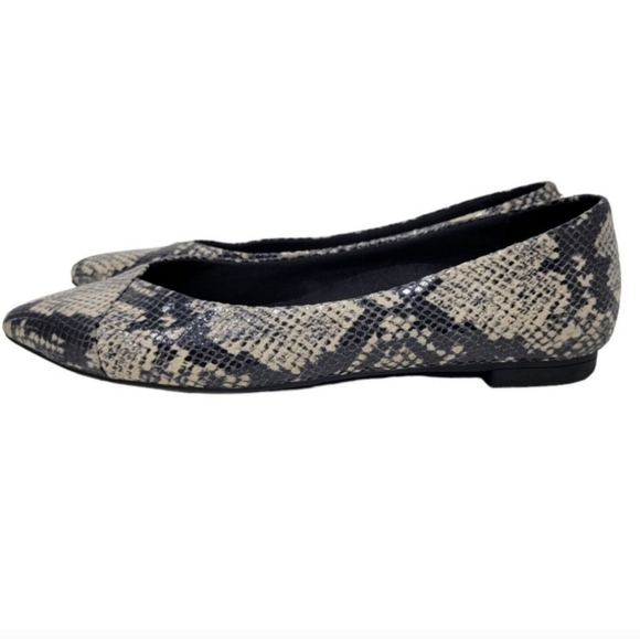 VIONIC Caballo Snake Slip On Flats Point Toe Comfort Orthopedic Shoes - Picture 5 of 11